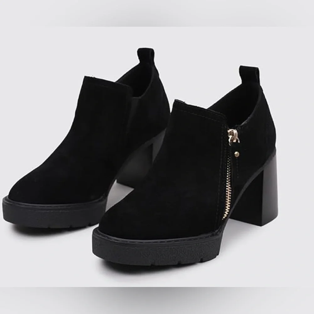Carmela comfort flex black leather 3in heel ankle/boot Shoes size EU40/US 9 NWT